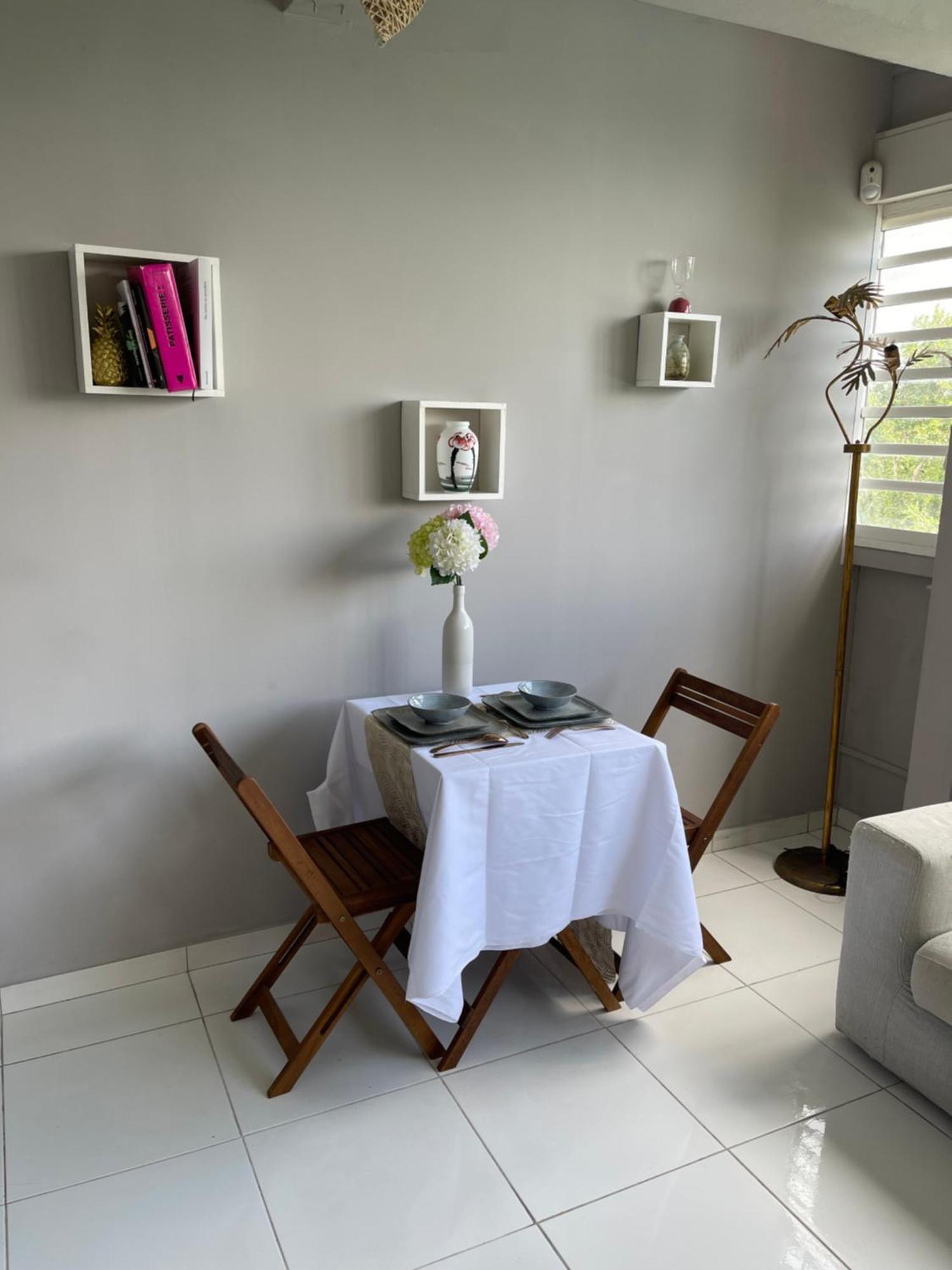 Appartement Lalau Avec Vue Sur La Mer Et Piscine Schoelcher Exteriör bild